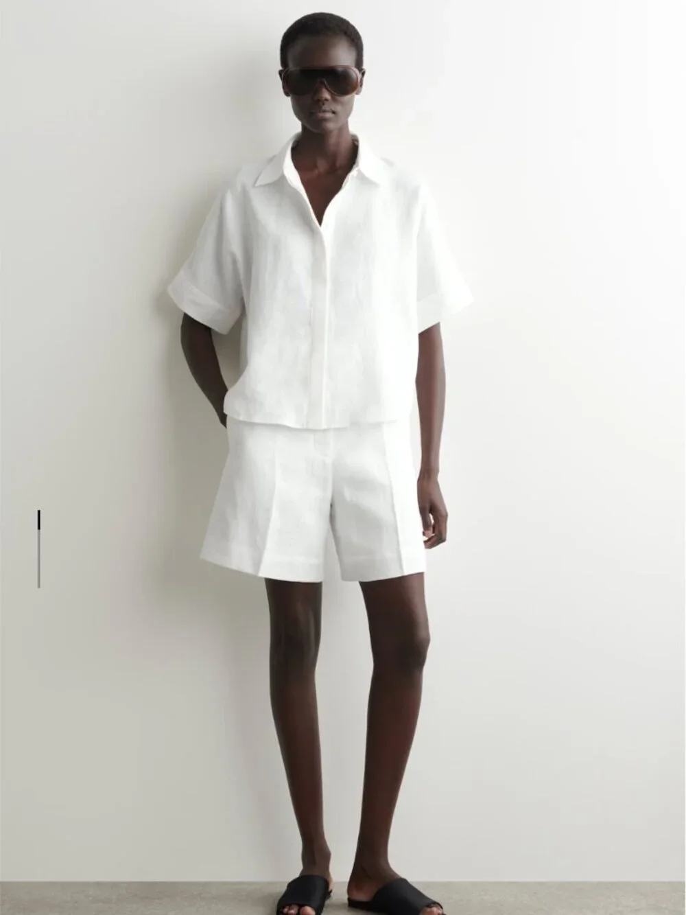 COS White 100% Linen Pull-On Shorts Size Large - Picture 1 of 13